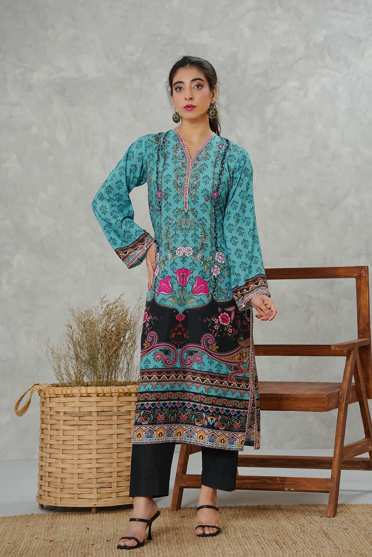 Turquoise Blossom